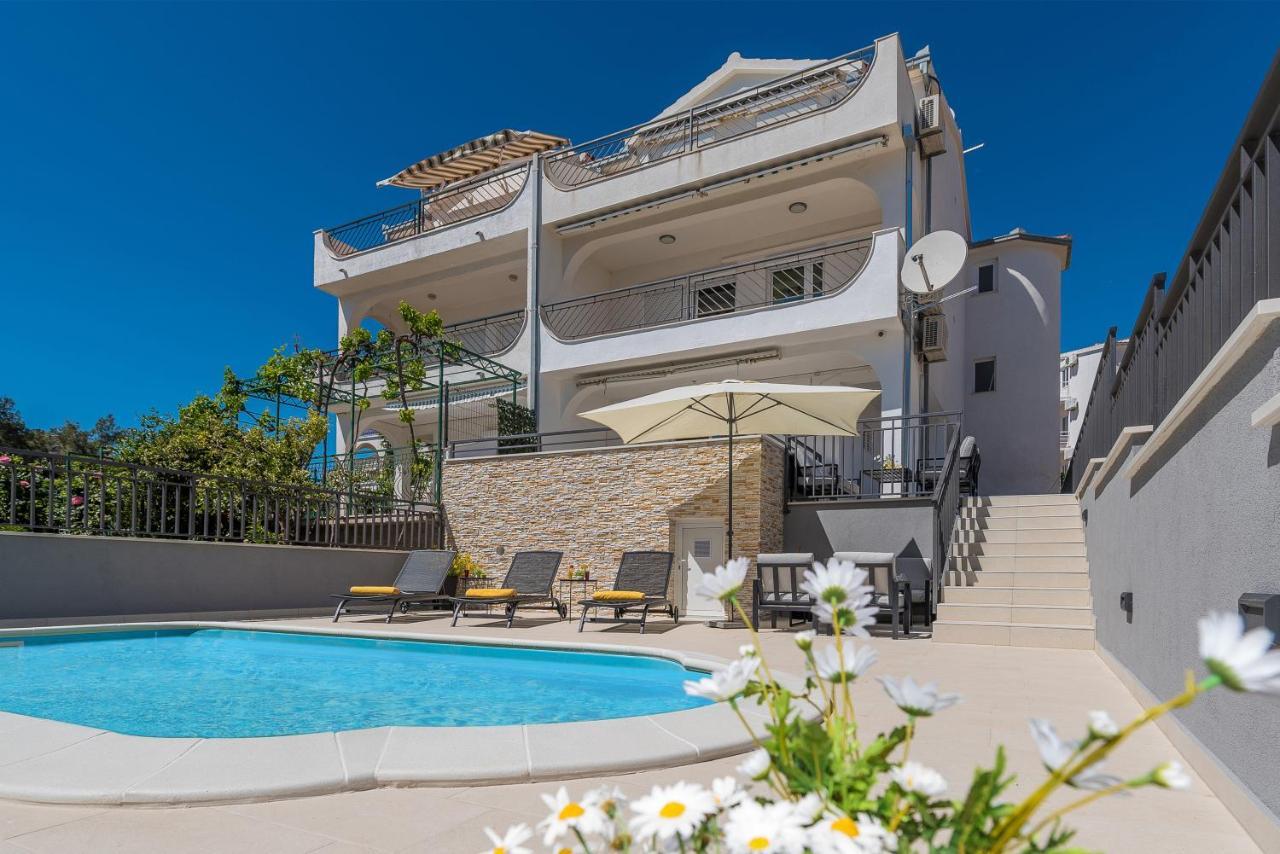Villa Seaview With Pool - Apartment Cotton Trogir Exterior foto