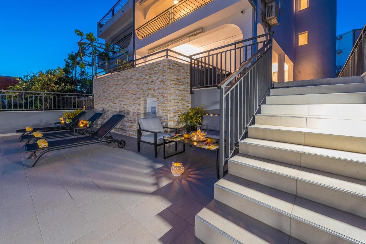 Villa Seaview With Pool - Apartment Cotton Trogir Exterior foto